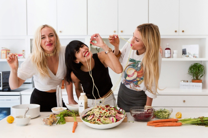 sakara-life-eyeswoon-athena-calderone-23.jpg