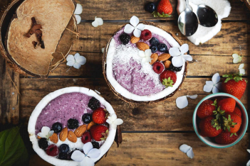 berry-coconut-breakfast-smoothie-bowls-4.jpg
