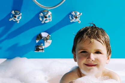 boy-in-bathtub-960x500.jpg