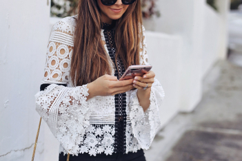 classic-crochet-top-blogging-tips.jpg