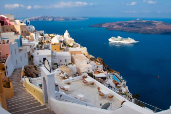 copy-of-sea-view-of-oia-in-santorini-in-cyclades.jpg