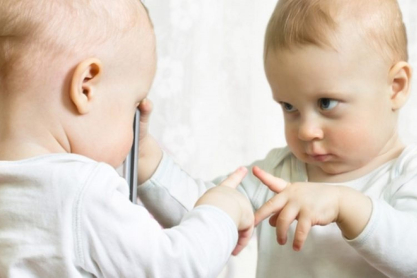 file-101560-0-baby-mirror-960x500.jpg