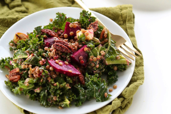 healthy-satifying-winter-salad-with-kale-lentils-roasted-beets-and-leek-and-roasted-pecans-vegan-glutenfree-healthy.jpg