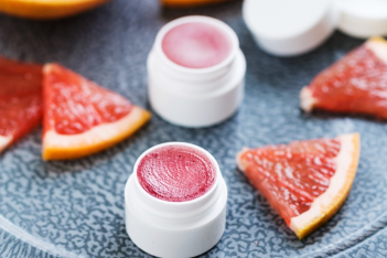 homemade-pink-grapefruit-lip-balm-gi-365-5.jpg