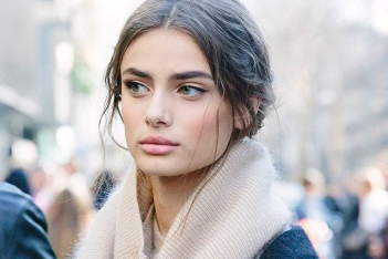 taylor-hill-looks-stunning-with-her-middle-part-and-low-bun-hairstyle-we-love-bhave-ohbhave-haircar.jpg