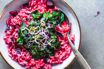 red-beet-risotto-with-garlic-sauteed-green-www-madelinelu.jpg