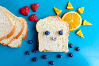 berries-blueberries-bread-708488.jpg
