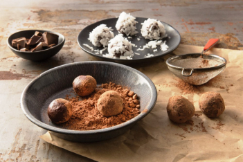 decadent-vegan-chocolate-truffles.jpg