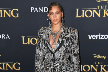 To νέο τραγούδι της Beyoncé γίνεται viral challenge και υμνεί την διαφορετικότητα 