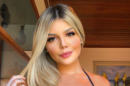 Αυτό είναι το απόλυτο bikini girl