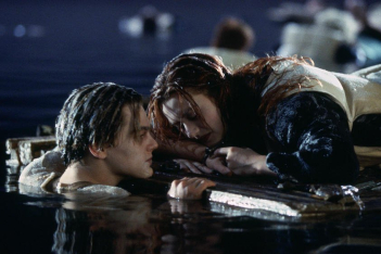 titanic-jack-and-rose-plank-scene.jpg
