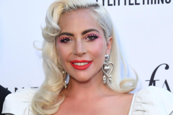 Lady Gaga: Το ανεπάντεχο σχόλιο της πρώην συζύγου του νέου της συντρόφου 