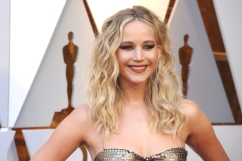 Reunion για τη Jennifer Lawrence και τη Julianne Moore που συμπρωταγωνίστησαν στην ταινία «Hunger Games»