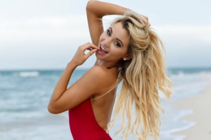 Αυτό είναι το πιο sexy κορίτσι που θαυμάσαμε στο Instagram