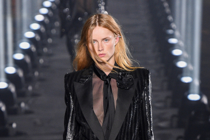 Ηippy-glam -Το στιλ που ο ίδιος ο Saint Laurent μας σύστησε επιστρέφει