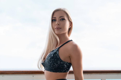 Elena Romanova: Το γνωστό μοντέλο του Playboy έρχεται με φόρα από την Ουκρανία 