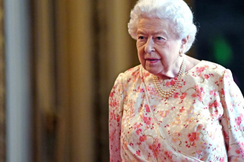 Η Βασίλισσα Ελισάβετ μόλις ακύρωσε το party γενεθλίων του Πρίγκιπα Andriew μετά το πρόσφατο σκάνδαλο