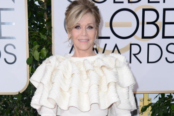 H Jane Fonda εξηγεί το λόγο που αποφάσισε να σταματήσει τις αγορές ρούχων