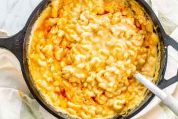 Mac and cheese: Τα πιο νόστιμα και κρεμώδη μακαρόνια με τυρί 