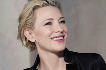 H Cate Blanchett στο πλευρό των προσφύγων: «Όλοι πρέπει να τους σταθούμε, κάθε φωνή, κάθε δράση - όσο μικρή κι αν είναι - μπορεί να κάνει τη διαφορά»