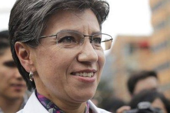 Claudia López Hernández: Η δήμαρχος της πρωτεύουσας της Κολομβίας παντρεύτηκε την αγαπημένη της