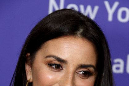 H εντυπωσιακή εμφάνιση της 45χρονης Penélope Cruz με την πιο στιλάτη jumpsuit