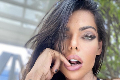 H Suzy Cortez είναι ό,τι πιο sexy έχετε δει μέχρι σήμερα