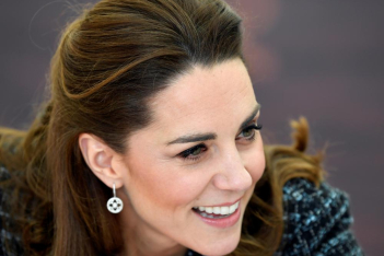 Η Kate Middleton μοιράζεται για πρώτη φορά αδημοσίευτη φωτογραφία της πριγκίπισσας, Charlotte 
