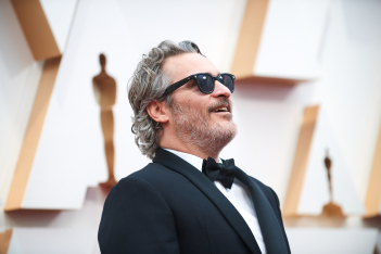 Joaquin Phoenix: Ο μεγάλος νικητής της βραδιάς των Oscars - «Μου δώσατε μια δεύτερη ευκαιρία»