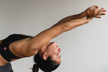 Yoga και Διαβήτης: Ρυθμίστε το σάκχαρο στο αίμα σας με φυσικό τρόπο