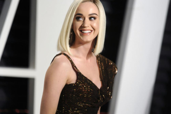 Η πρώτη δημόσια εμφάνιση της Katy Perry μετά την ανακοίνωση της εγκυμοσύνης της
