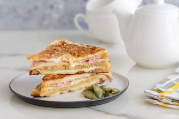 Σήμερα φτιάχνουμε το πιο νόστιμο σάντουιτς του κόσμου: Σάντουιτς Monte Cristo
