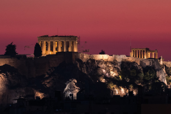 Το περιοδικό «Time» περιγράφει την περίπτωση της Ελλάδας και τον περιορισμό εξάπλωσης του κορωνοϊού