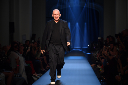 Jean-Paul Gaultier: To αυτοδίδακτο enfant terrible της μόδας δημιούργησε μερικές από τις μεγαλύτερες τάσεις του σήμερα
