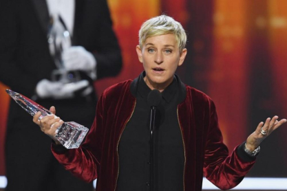 Η Ellen Degeneres δωρίζει 1 εκατομμύριο δολάρια για την κάλυψη βασικών αναγκών εν όψει του κορωνοϊού 