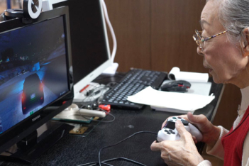 Μία 90χρονη είναι η γηραιότερη gamer στον κόσμο