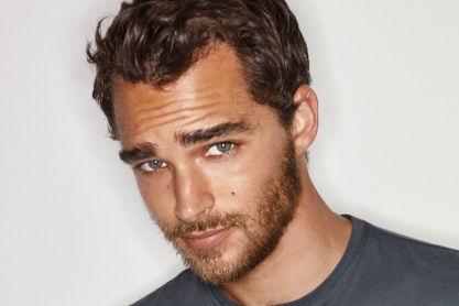 Νέα συλλογή t-shirt MASSIMO DUTTI×STEVE MCQUEEN - Φόρος τιμής σε ένα icon του ανδρικού στυλ