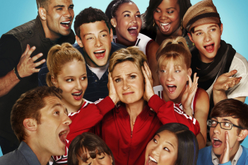Όλοι μιλούν για την κατάρα της σειράς Glee - Ποιοι ήταν οι συντελεστές που έχασαν τη ζωή τους 