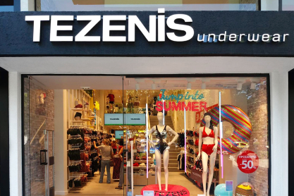 Tezenis: Στο κέντρο της Γλυφάδας, σας περιμένει το νέο κατάστημα του ιταλικού underwear brand