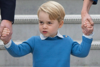 Ο πρίγκιπας George γίνεται 7 ετών και όσο μεγαλώνει, μοιάζει εκπληκτικά με τον μπαμπά του: Η φωτογραφία που το αποδεικνύει