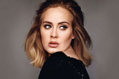 Η Adele άλλαξε hair look και άφησε για ακόμη μια φορά άφωνους τους fans της