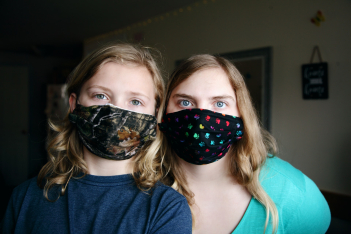 Οι οδηγίες του ΠΟΥ για τη χρήση μάσκας στα παιδιά