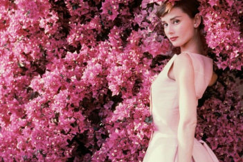 "Audrey": Έρχεται ένα νέο, διαφορετικό ντοκιμαντέρ για τη ζωή της θρυλικής Hepburn 
