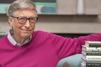 Bill Gates: «5 καλά βιβλία για μία απαίσια χρονιά»
