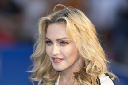 Η Madonna έκανε το πρώτο της τατουάζ στο εσωτερικό του καρπού της