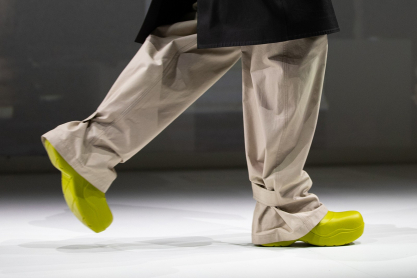 The Puddle: Οι νέες μπότες Bottega Veneta που κατέκτησαν το fashion crowd