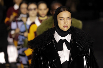 Mετά το Παρίσι και η London Fashion Week θα πραγματοποιηθεί χωρίς front row