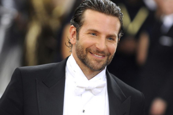 Bradley Cooper: Ένας από τους πιο γοητευτικούς άνδρες του πλανήτη σήμερα κλείνει τα 46