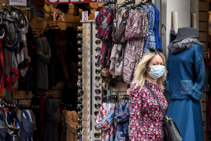 Πώς θα γίνει το άνοιγμα του λιανεμπορίου και τι SMS στέλνουμε για να ψωνίσουμε