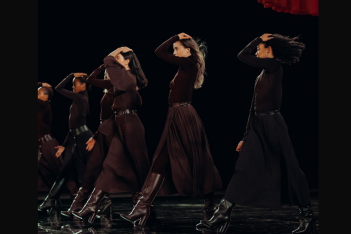 Νέα Yόρκη, Παρίσι, Σανγκάη: To show Hermès ήταν τρεις χορευτικές πράξεις